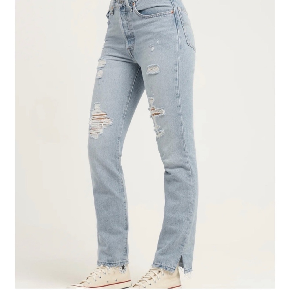 Levi’s jeans Premium 501 boot cut Original High-rise button fly 28 X 30